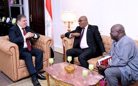 تعاون إعلامي بين مصر والكاميرون تعاون إعلامي بين مصر والكاميرون