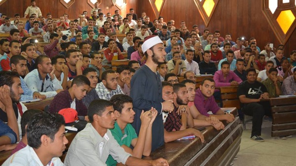 طلاب بجامعة الأزهر