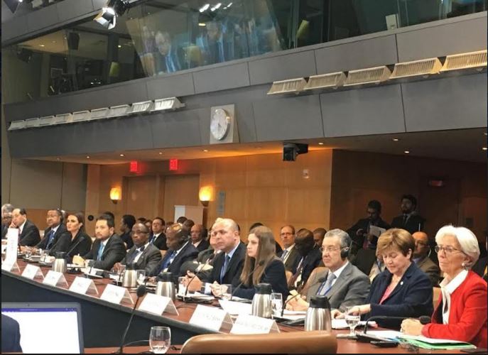 خلال الكلمة