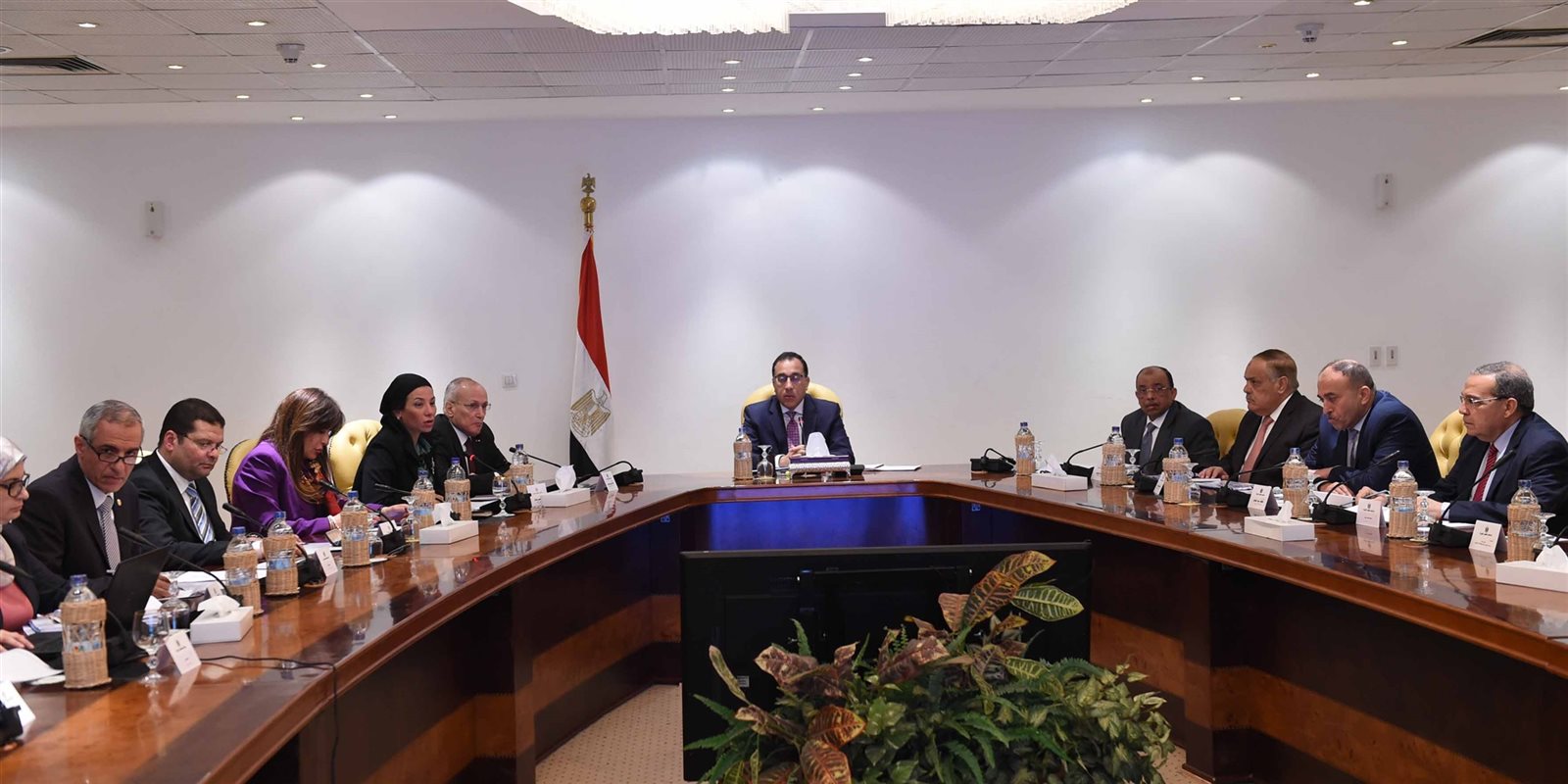 رئيس الوزراء يتابع الخطة التنفيذية للمنظومة الجديدة للمخلفات