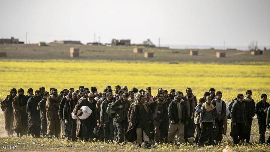 المئات من عناصر داعش نقلوا إلى العراق لمحكامتهم