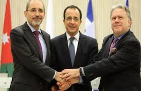 وزراء خارجية قبرص واليونان والأردن يناقشون التعاون الثلاثي