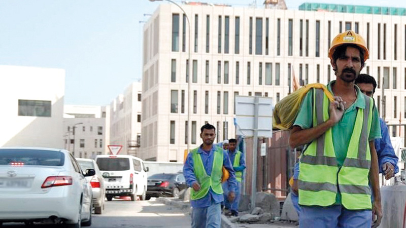 وفاة 1200 عامل في قطر  وفاة 1200 عامل في قطر