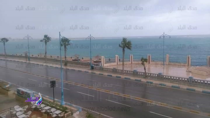 أمطار غزيرة تضرب مطروح.. فيديوأمطار غزيرة تضرب مطروح