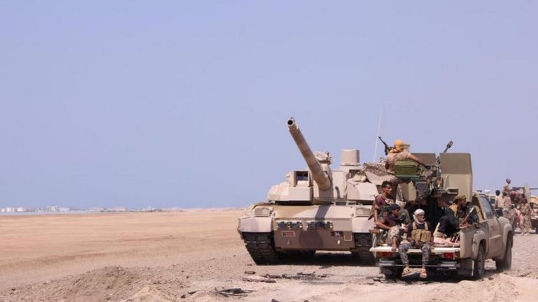 الجيش اليمني يصد هجوما حوثيا في جبهة حمك بالضالع