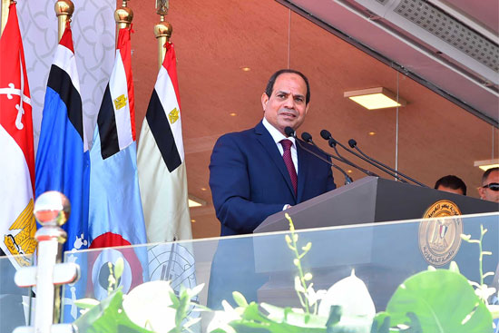 الرئيس عبد الفتاح السيسي الرئيس عبد الفتاح السيسي