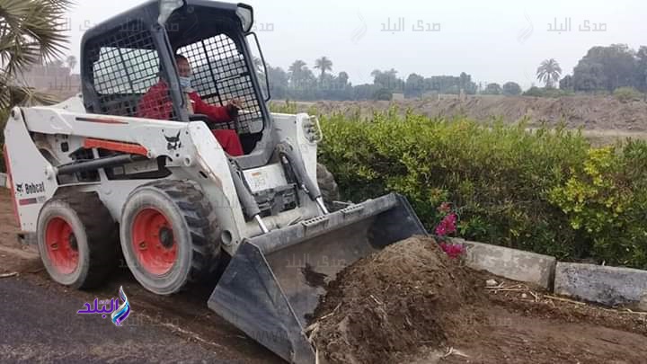 رفع 20 طن مخلفات بجنوب الاقصر