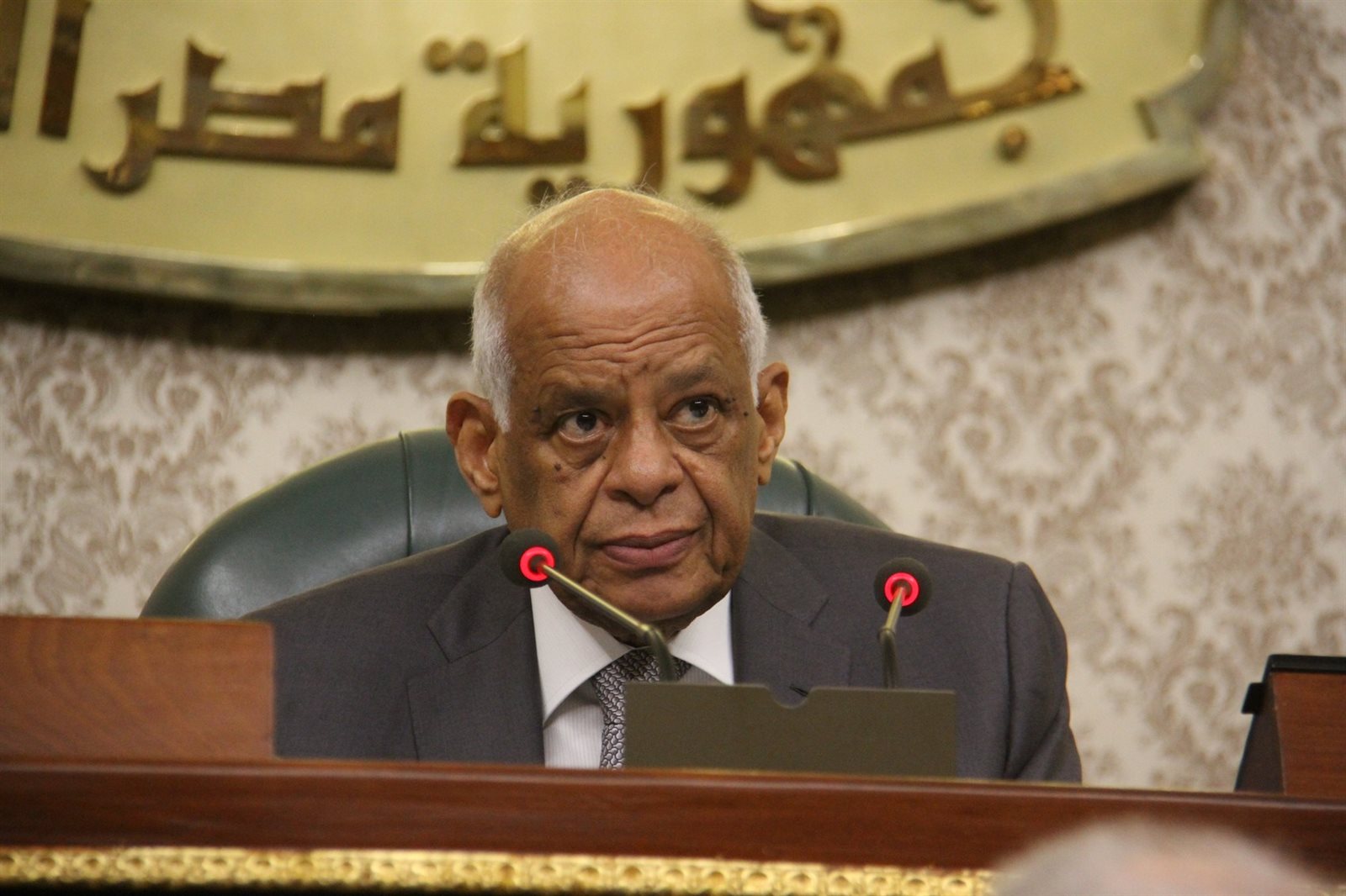 الدكتور علي عبد العال الدكتور علي عبد العال