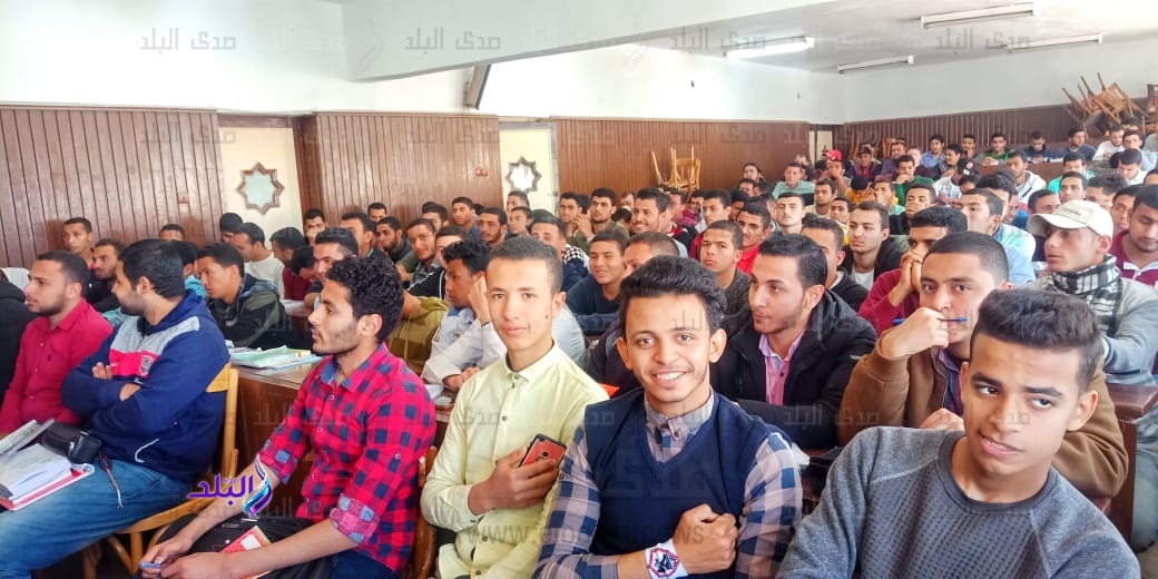 استمرار فعاليات التوعية بالمشاركة في الإستفتاء بأصول الأزهر