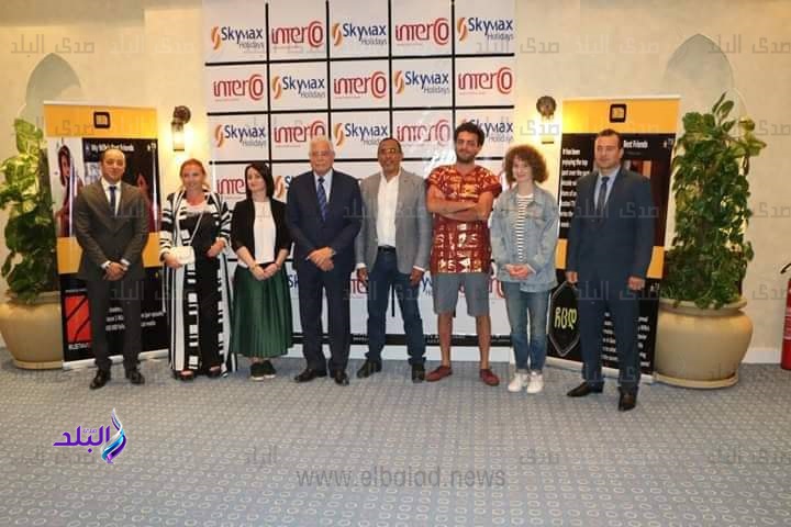 محافظ جنوب سيناء خلال لقائه بممثلي شركات السياحة الجورجية محافظ جنوب سيناء خلال لقائه بممثلي شركات السياحة الجورجية
