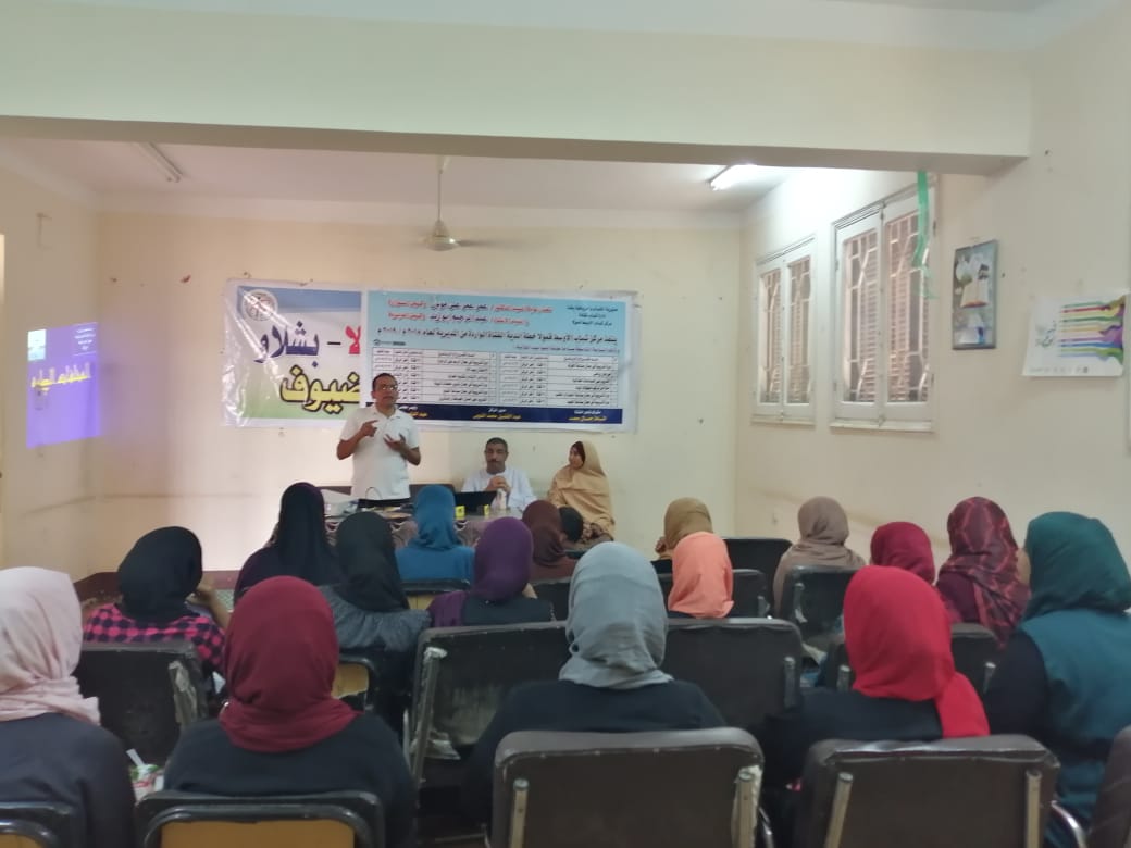 ندوات عن إعادة تدوير المخلفات