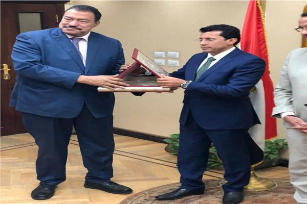 مطيع فخر الدين والدكتور اشرف صبحى مطيع فخر الدين والدكتور اشرف صبحى