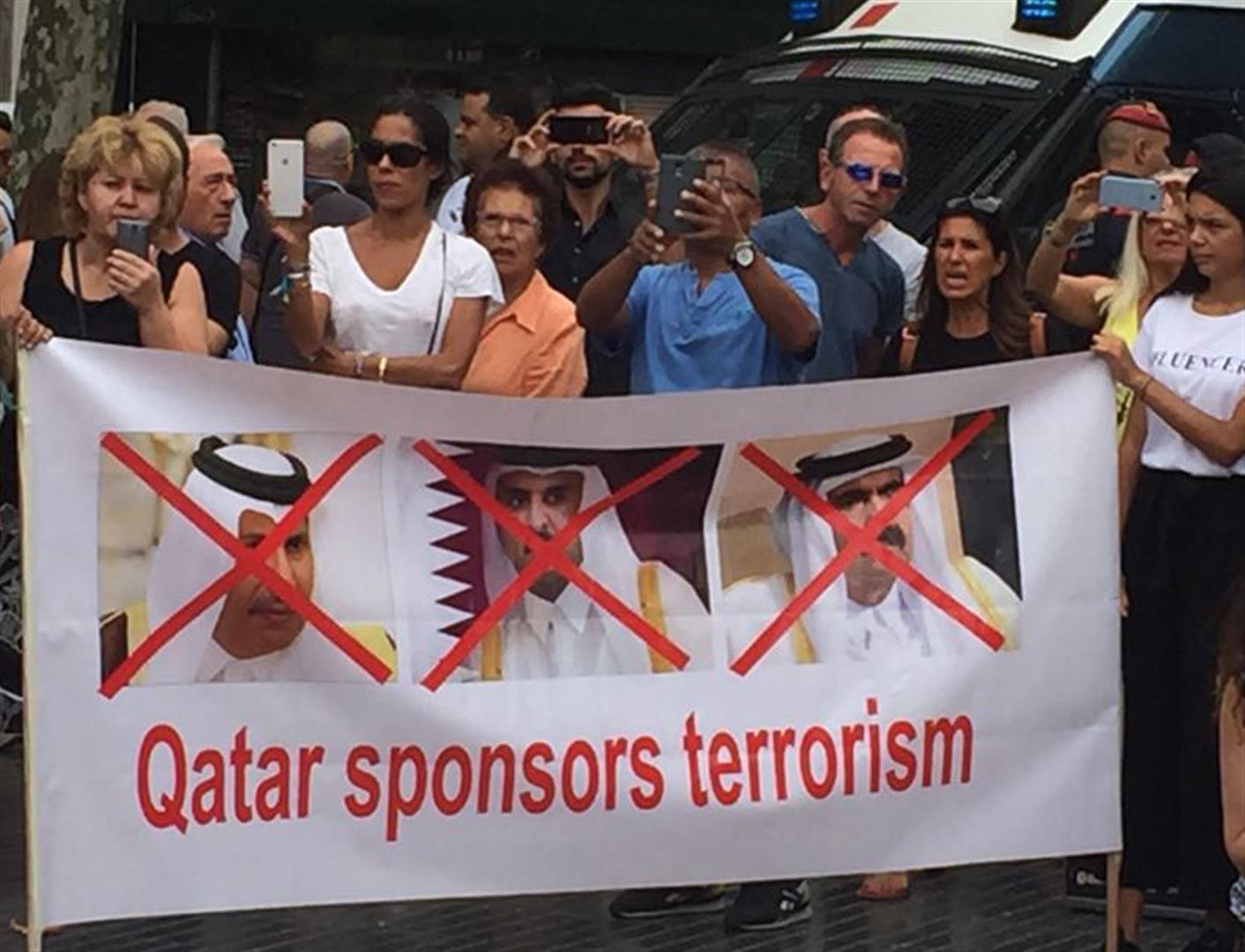 فرنسا تتحرك ضد قطر بعد كشف أنشطة للإخوان في باريس فرنسا تتحرك ضد قطر بعد كشف أنشطة للإخوان في باريس