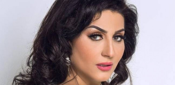 وفاء عامر