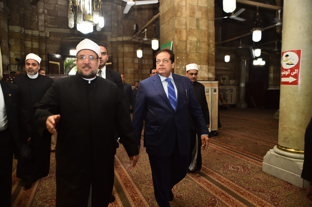 وزير الأوقاف ورجل الأعمال محمد أبو العينين