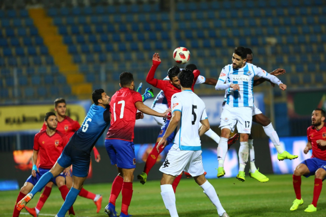 جانب من مباراة  الأهلي وبيراميدز