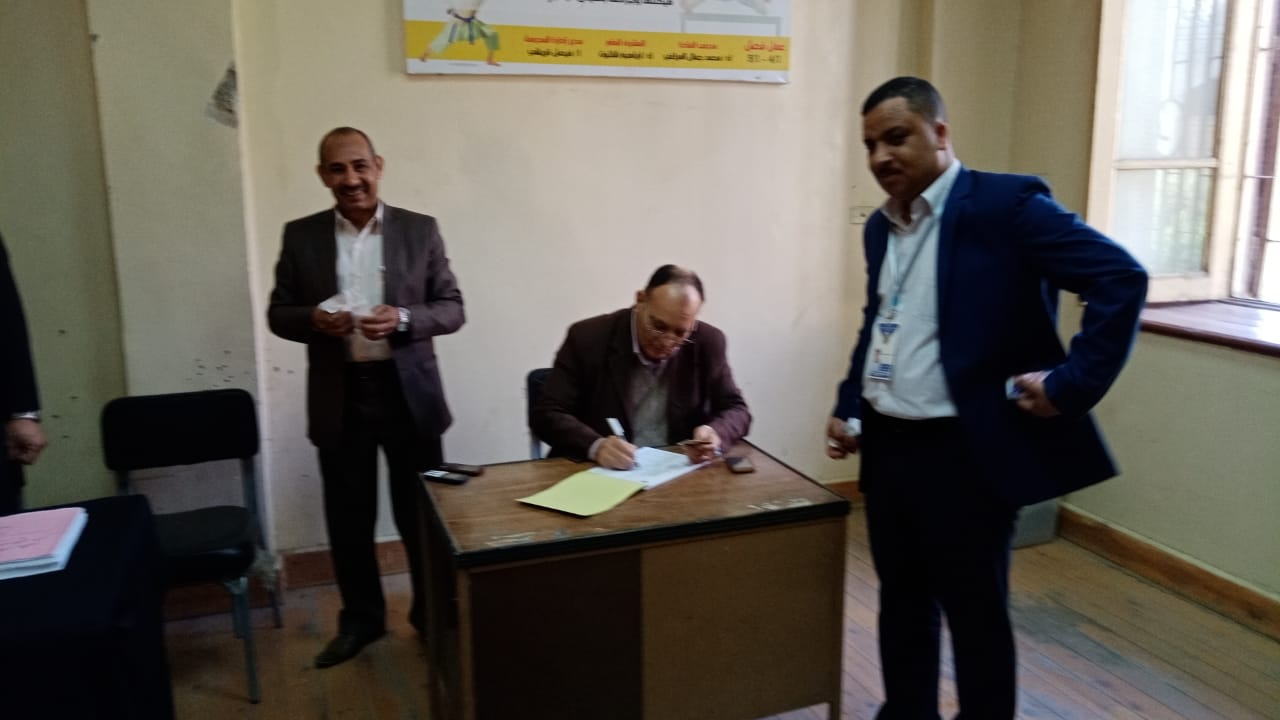 لجان الاستفتاء في سوهاج لجان الاستفتاء في سوهاج