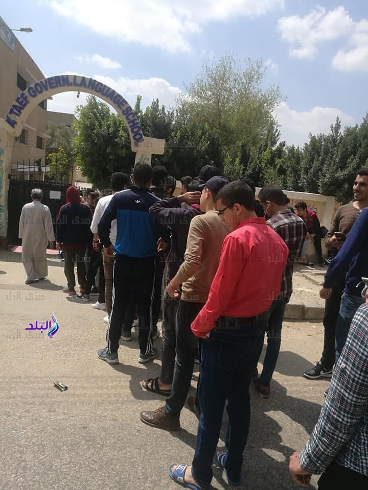 شباب الاسماعيلية يتصدرون مشهد الاستفتاء شباب الاسماعيلية يتصدرون مشهد الاستفتاء