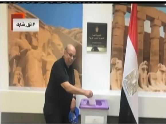 مواطنين مشاركين في التعديلات الدستورية  بأستراليا  مواطنين مشاركين في التعديلات الدستورية  بأستراليا