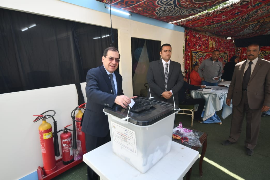 وزير البترول 