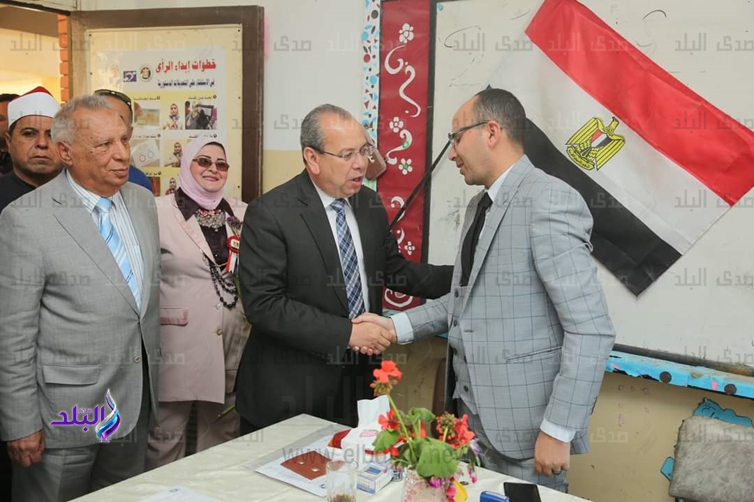 الدكتور إسماعيل عبدالحميد طه محافظ كفر الشيخ الدكتور إسماعيل عبدالحميد طه محافظ كفر الشيخ