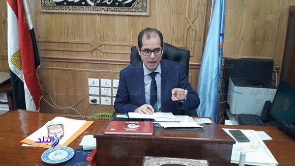 الدكتور يوسف عامر