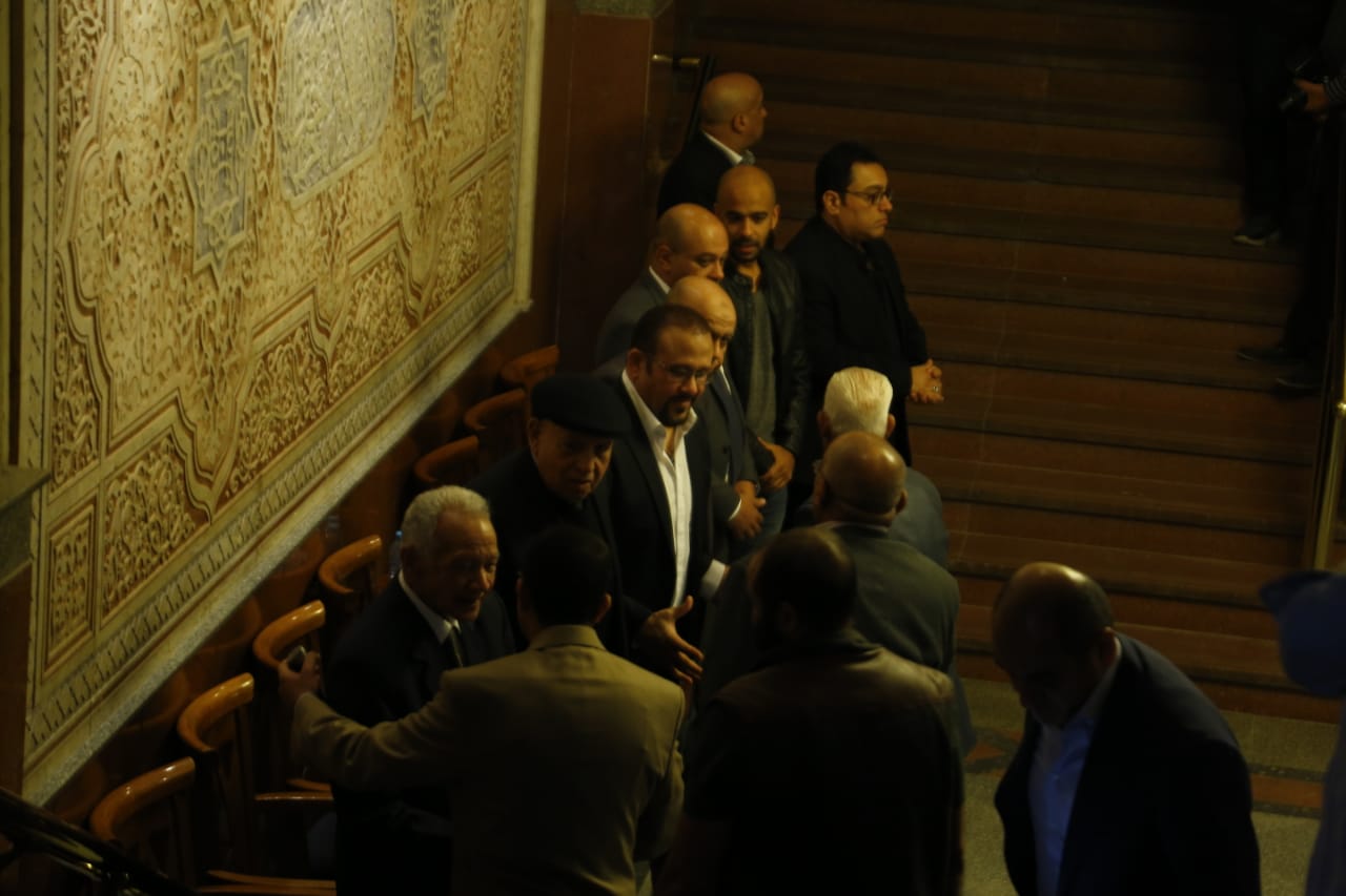 عزاء والدة هشام عباس