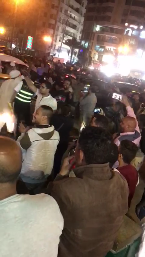 أغاني حكيم في ميدان الأوبرا احتفالا بالموافقة على الدستور أغاني حكيم في ميدان الأوبرا احتفالا بالموافقة على الدستور