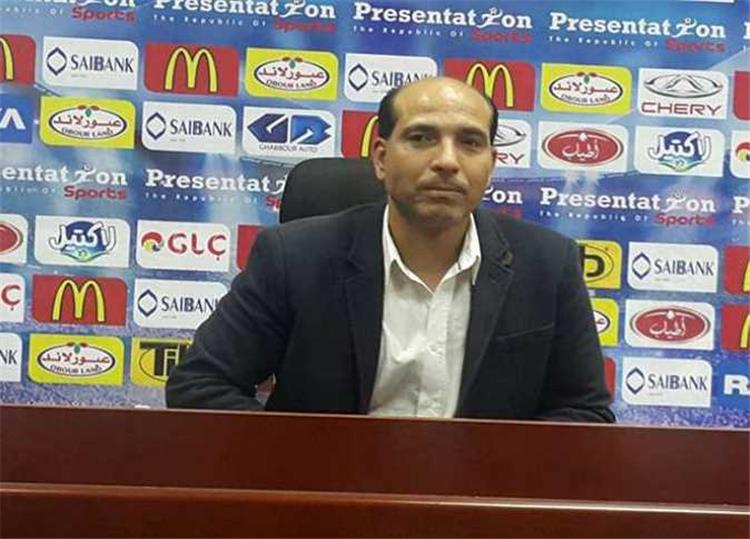 حمد كشري المدير الفني لنادي الترسانة حمد كشري المدير الفني لنادي الترسانة