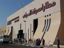 التحقيق مع 4 أشخاص في واقعة تهريب قطع أثرية عبر مطار أسوان