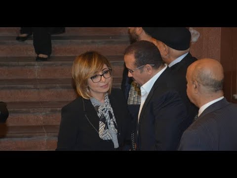 لميس الحديدي في عزاء والدة هشام عباس