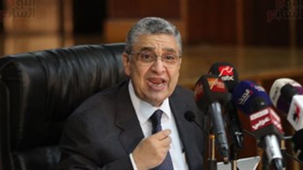الدكتور محمد شاكر وزيرالكهرباء الدكتور محمد شاكر وزيرالكهرباء