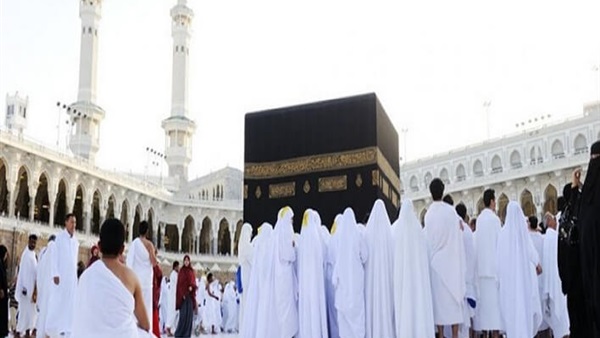 أداء العمرة