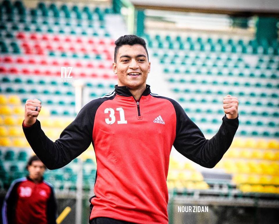 مصطفي محمد لاعب طلائع الجيش