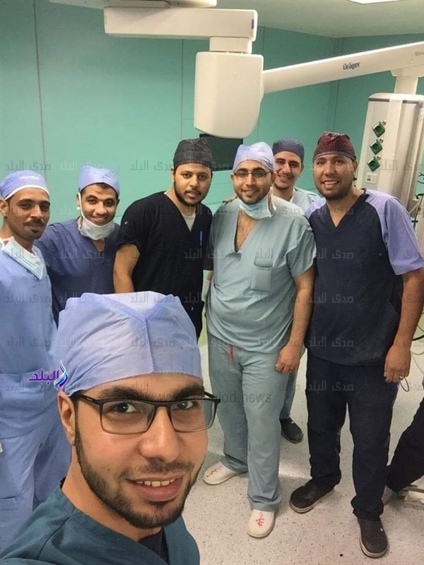 الفريق الطبي