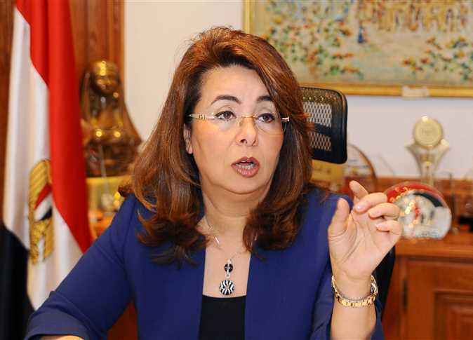 غادة والى
