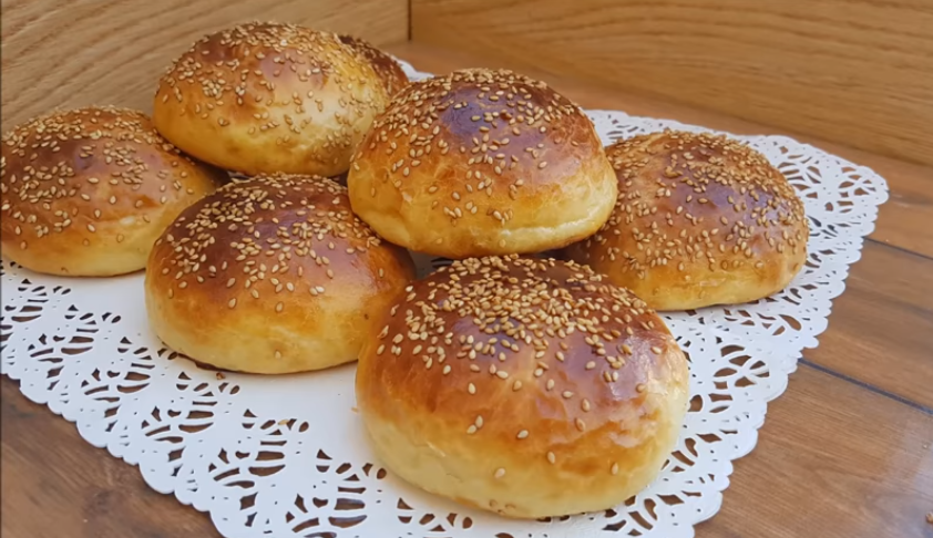 بريوش الخلاط