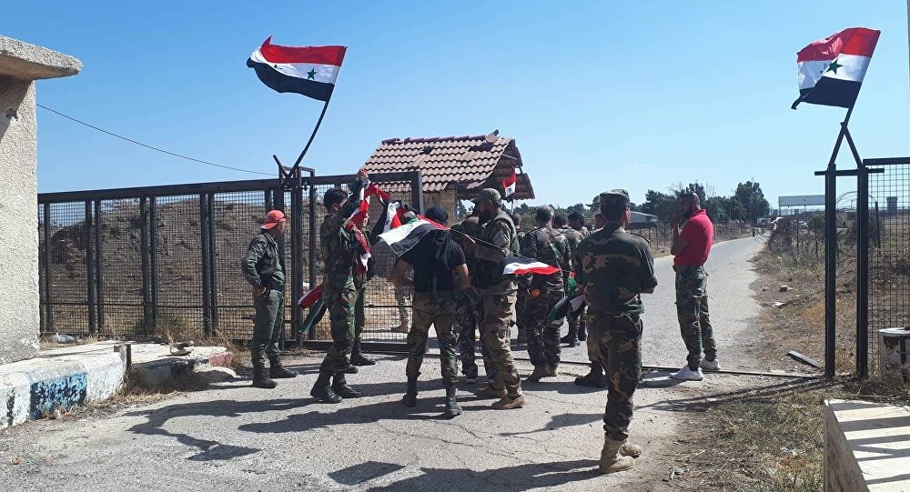 وصول الأسيرين السوريين المحررين من السجون الإسرائيلية سوريا وصول الأسيرين السوريين المحررين من السجون الإسرائيلية سوريا