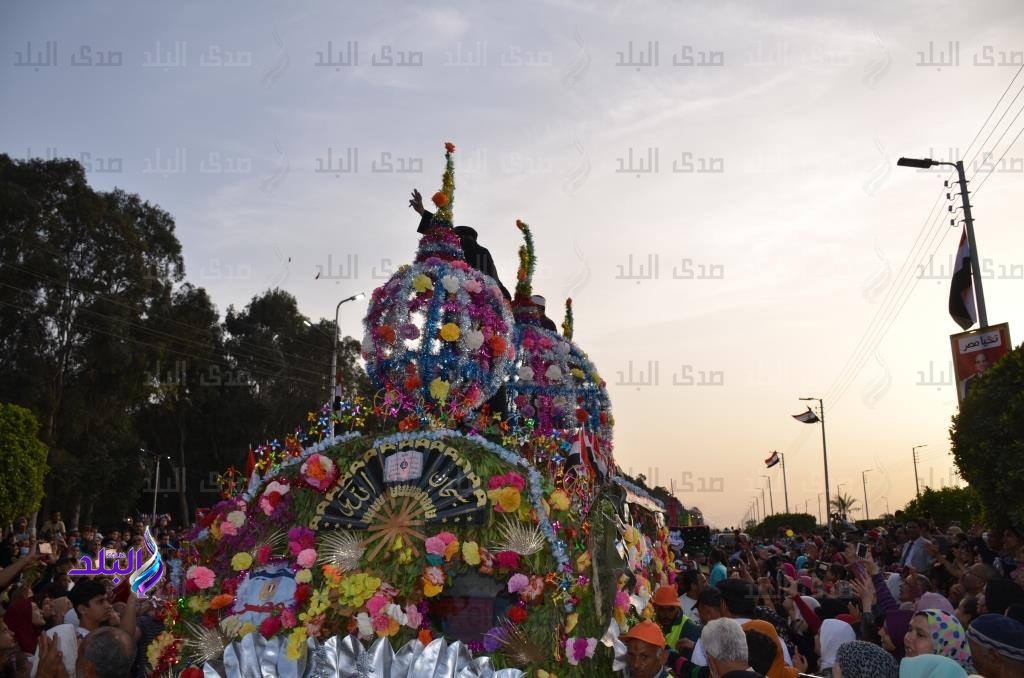 كرنفال عربات الزهور كرنفال عربات الزهور