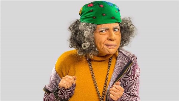  مي عز الدين 