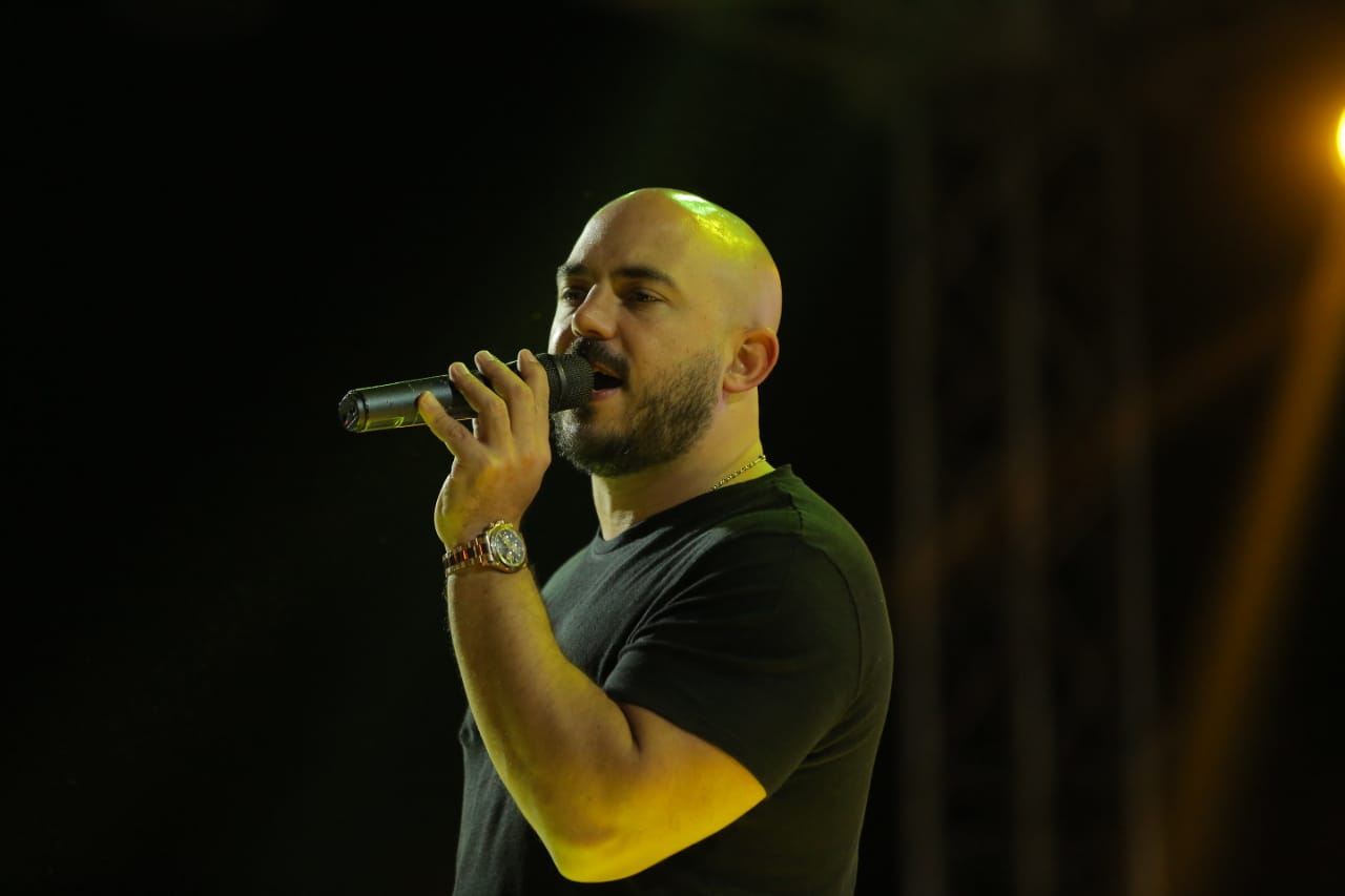 العسيلي يتألق بحفل شم النسيم فى بورتو ساوث بيتش السخنة..صور العسيلي يتألق بحفل شم النسيم فى بورتو ساوث بيتش السخنة..صور