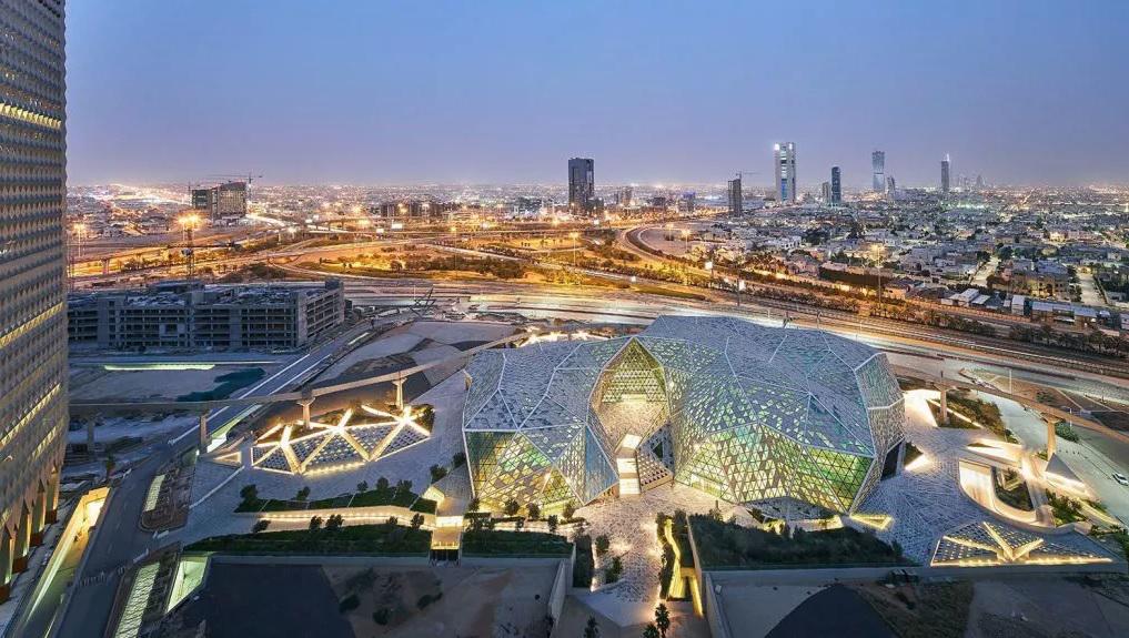 الرياض تحتضن قمة انوكسيرا 