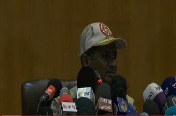 الفريق اول محمد حمدان دقلو