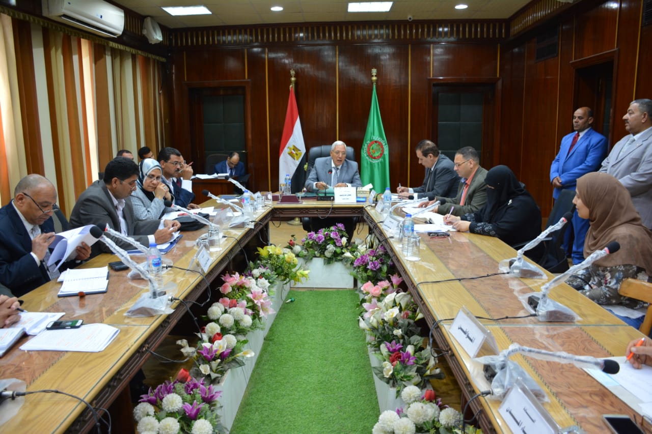 محافظ الدقهلية