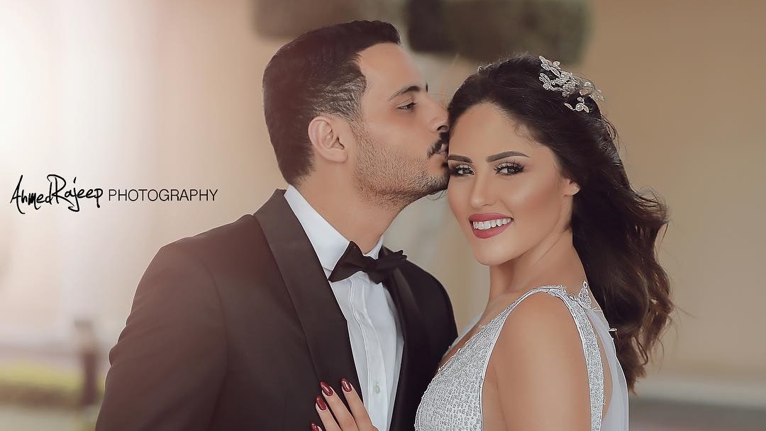 محمد الشراب وزوجته محمد الشراب وزوجته