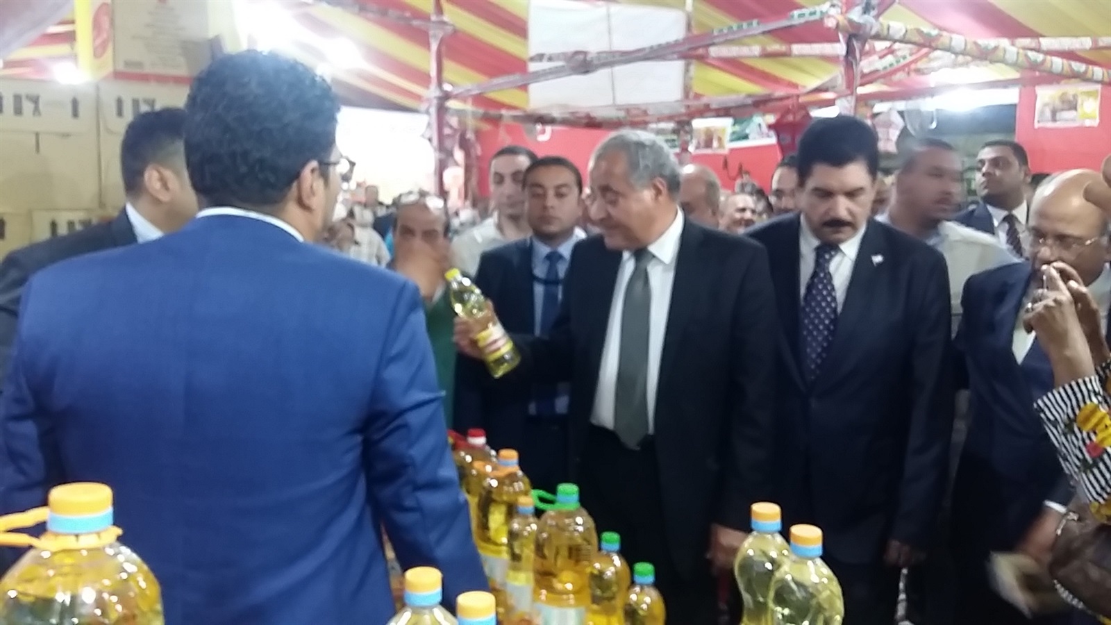 وزير التموين ومحافظ القليوبية يفتتحان معرض أهلا رمضان بشبرا 