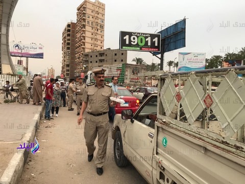 مرور الدقهلية يوزع وجبات إفطار