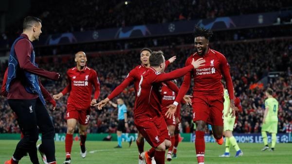 لاعبو ليفربول فى مباراة برشلونة لاعبو ليفربول فى مباراة برشلونة