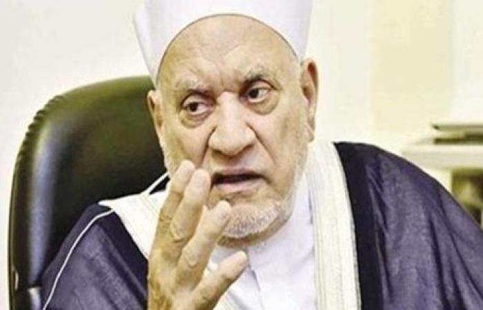 أحمد عمر هاشم عضو هيئة كبار العلماء ورئيس جامعة الأزهر الأس أحمد عمر هاشم عضو هيئة كبار العلماء ورئيس جامعة الأزهر الأس