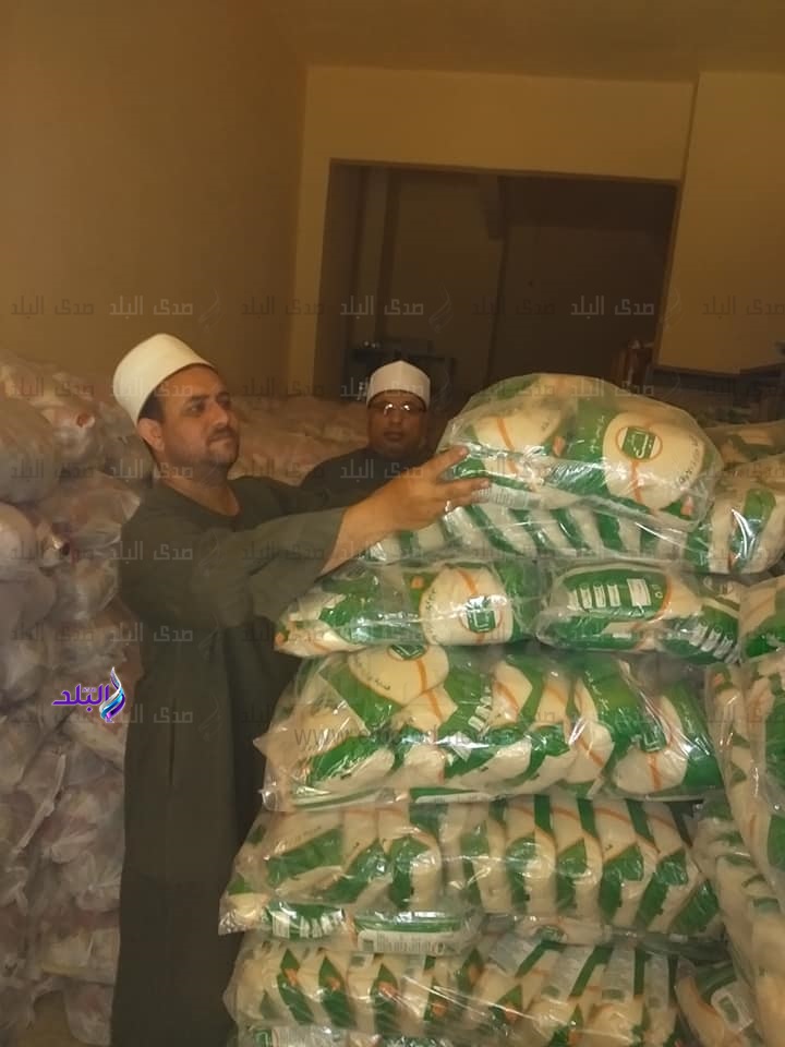 أوقاف الغربية تدفع بكميات إضافيه من السلع التموينية أوقاف الغربية تدفع بكميات إضافيه من السلع التموينية